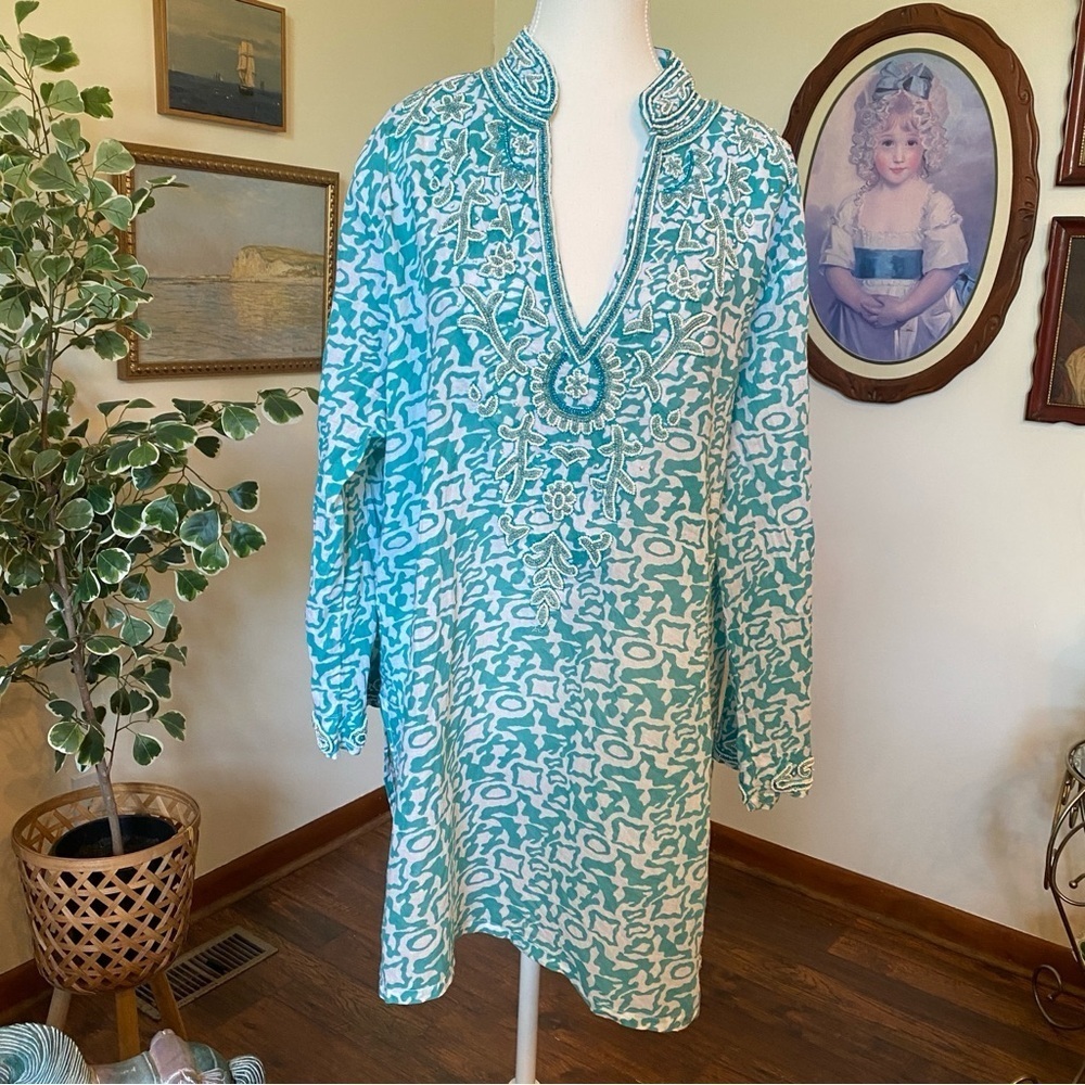 Barbara Gerwit • Intricately Beaded Beachy Aqua & White Tunic Top • Size 1X